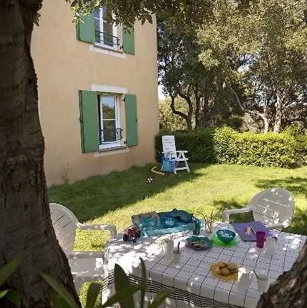 Hotel P&v Le Hameau Des Issambrr