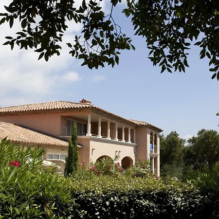 Hotel P&v Le Hameau Des Issambrr