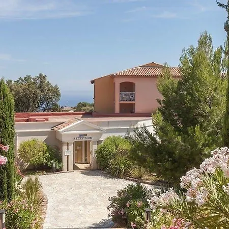 Hotel P&v Le Hameau Des Issambrr Sainte-Maxime