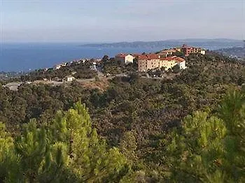 Hotel P&v Le Hameau Des Issambrr 3*