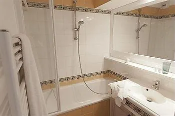 Hotel P&v Le Hameau Des Issambrr 3*