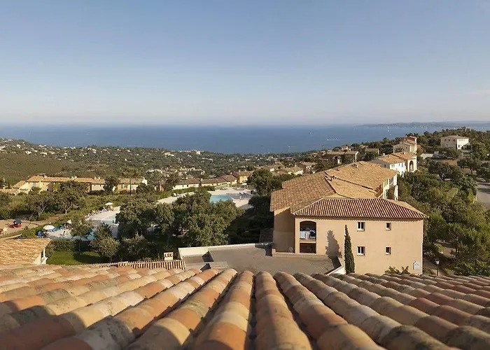 P&v Le Hameau Des Issambrr 3* סן-מקסים